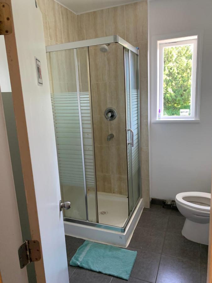 Vancouver Backpacker House - 10 Min Walk To Metrotown Skytrain Station Burnaby Esterno foto