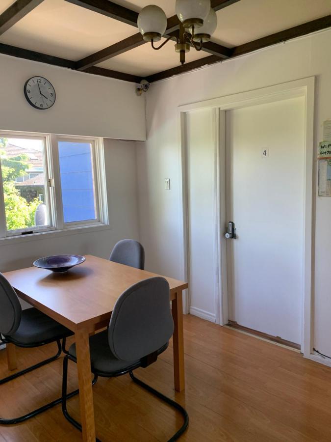 Vancouver Backpacker House - 10 Min Walk To Metrotown Skytrain Station Burnaby Esterno foto