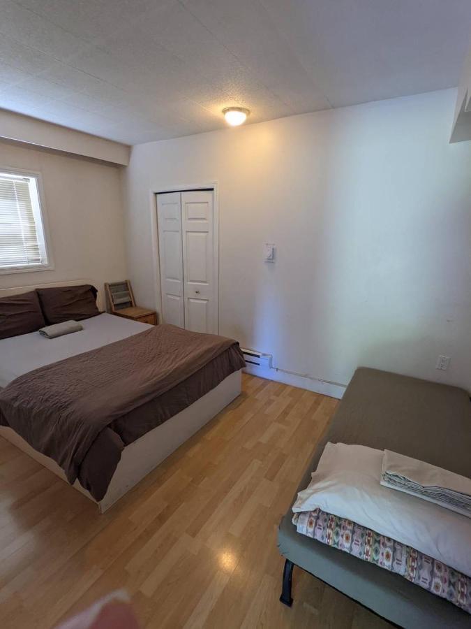 Vancouver Backpacker House - 10 Min Walk To Metrotown Skytrain Station Burnaby Esterno foto