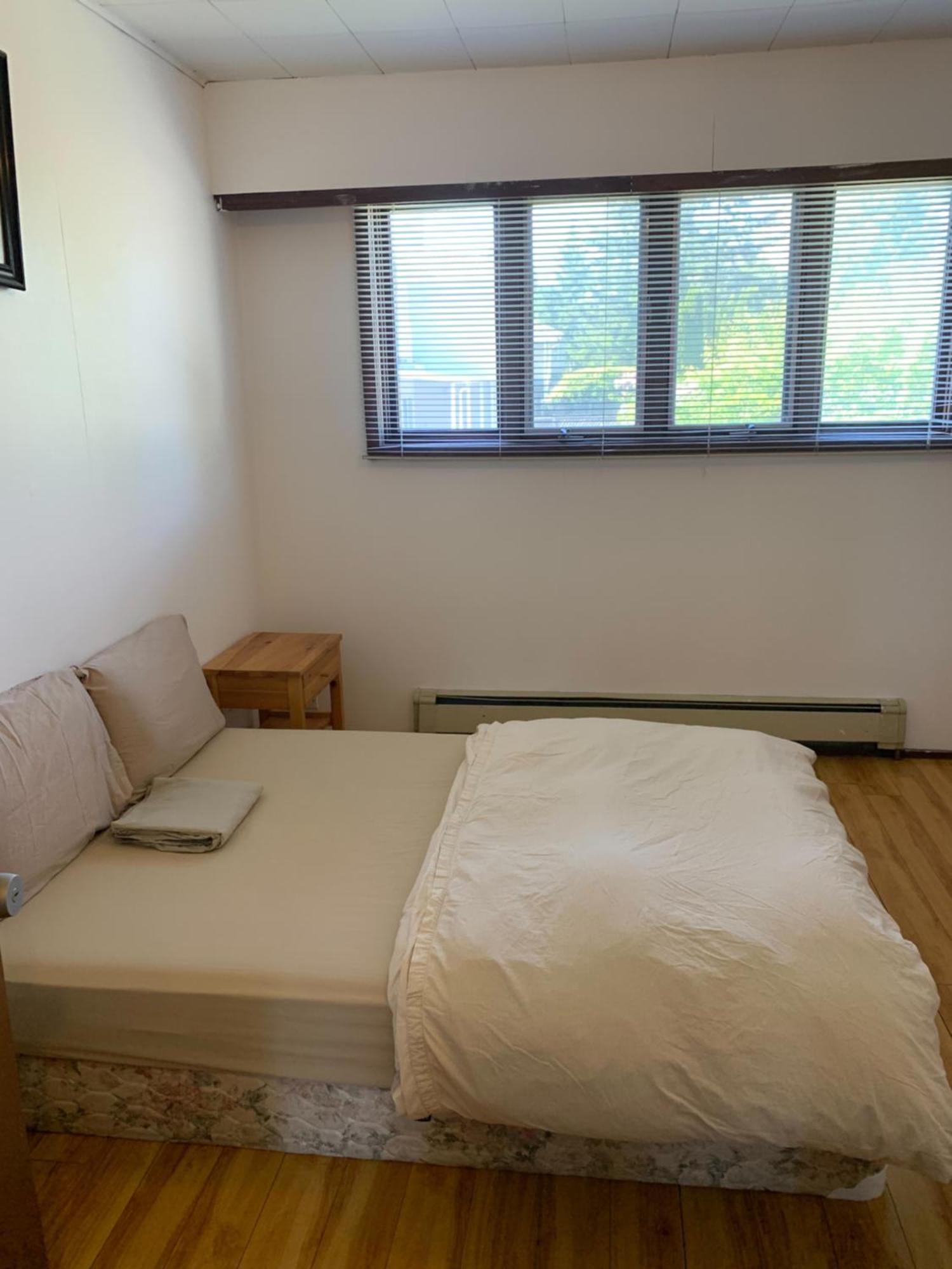 Vancouver Backpacker House - 10 Min Walk To Metrotown Skytrain Station Burnaby Esterno foto
